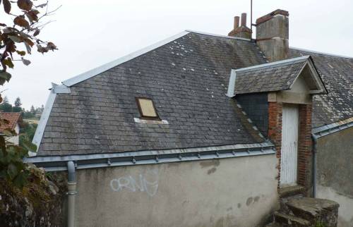 Avant : Arrière immeuble terne