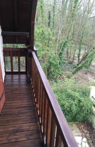Balcon en bois rénové à Yerres (91330)