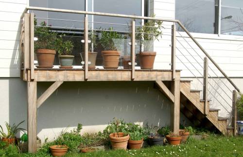 Installer un escalier en bois à Ouistreham (14150)