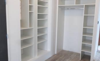 Essai lors de la pose des premiers éléments de dressing sur 2 murs - Saint-Ouen-L’Aumône – 95310 –  -