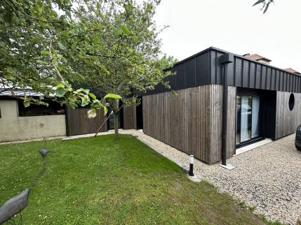 Vue de l'extension de maison à Luc-sur-Mer