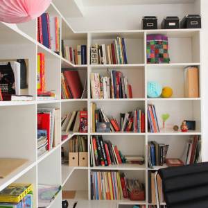 Aménagement intérieur salon, Auvers-sur-Oise - Bibliothèque sur-mesure