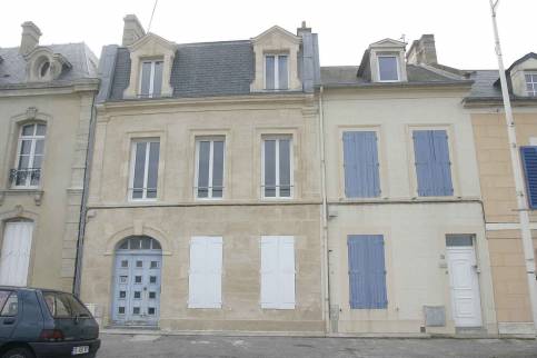 Ravalement de façade d'une copropriété à Luc-sur-Mer (14530)