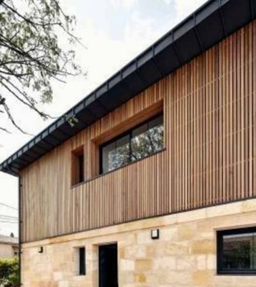 Surélévation en Ossature Bois d'une Maison à Merignac
