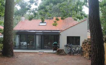Rénovation d'une maison avec la véranda et le garage, à Saint Brévin