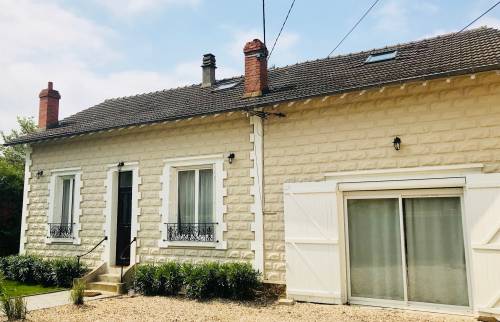 Allée et accès maison rénovés Galluis