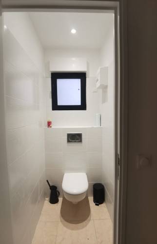 Nouveau WC intérieur