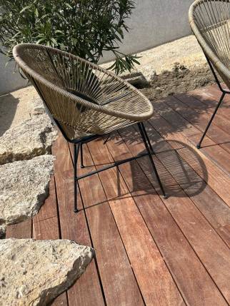 Découpe des lames et intégration aux enrochements 