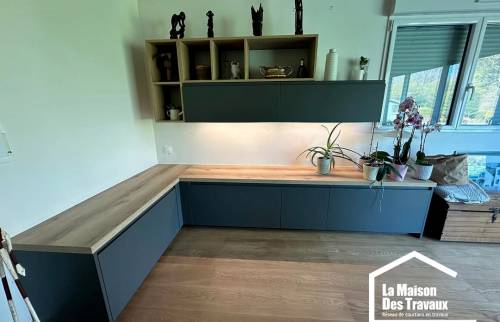 Meuble de salon sur mesure avec lumière intégrée
