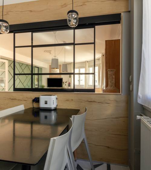 Création d'une verrière intérieure coulissante, appartement Ecully