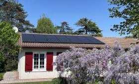 Installation de panneaux photovoltaïques au Cheylas (38)