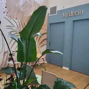 Cabinet médical décoré