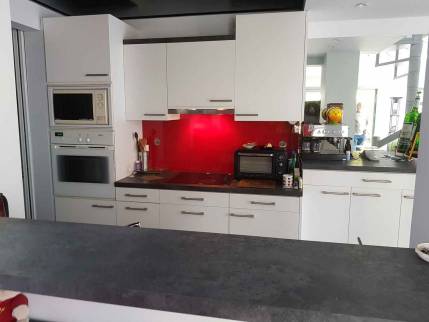 Rénovation cuisine terminée à Bruz - Vue d’ensemble