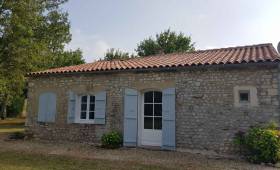 Rénovation de toiture maison charentaise près de Cozes