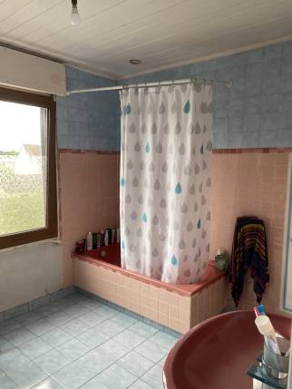 Ancienne salle de bain (Draveil)