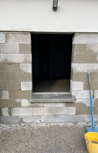 Transformation d’un garage en chambre à La Rivière-de-Corps fenetre