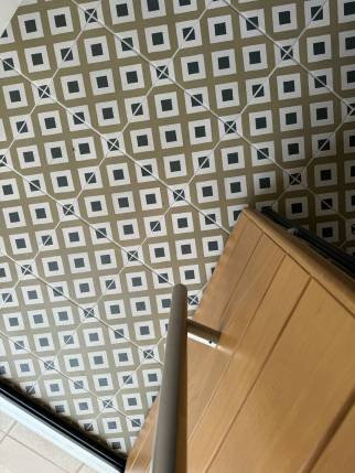 Rénovation de sol avec pose de carrelage imitation carreaux de ciment - Cholet 49300