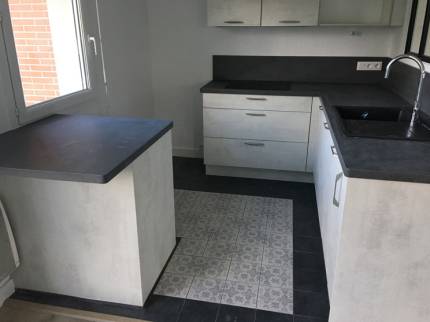 Rénovation d’une petite cuisine à Brion