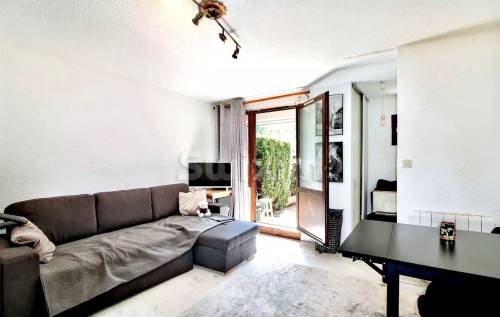 renovation-studio-metabief-locatif-02-piece-de-vie-avant