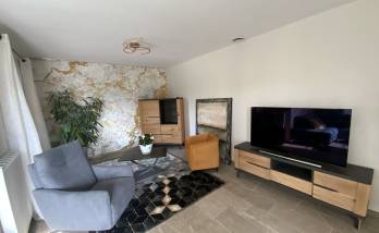 Rénovation de résidence secondaire avec pose de carrelage imitation marbre au sol - Villeneuve en Retz 44580