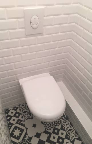 WC suspendus après rénovation studio pour mise en location sur Pontoise (95000)