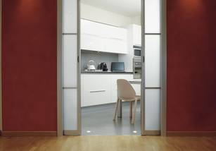 Changement de porte lors d’une rénovation de maison à Saint-Cloud