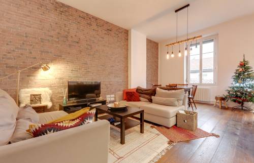 Rénovation complète d’un grand appartement dans un style urbain, Neuville Sur Saone