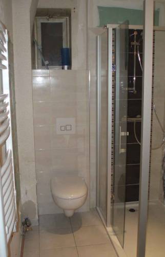 Salle d'eau étudiante finie à BLOIS (41)