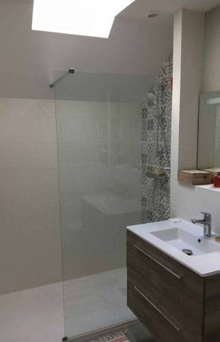 Salle de bains - Chambre à coucher - Aménagement de combles à Vertou  (44) de 65 m²