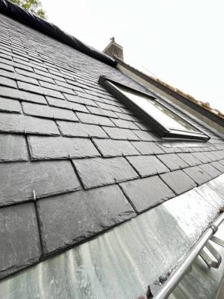 Nouvelle toiture avec dalles nantaises en zinc - Nantes 44