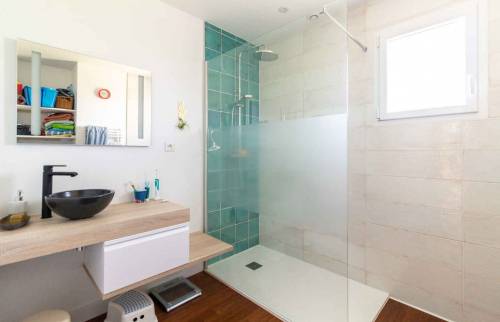 Rénovation d'une salle de bains à Granville (50400)