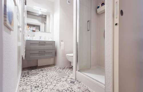 Salle de douche parentale