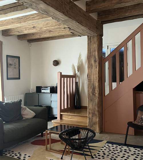 Salon rénové et décoré à Saint Léger en Yvelines