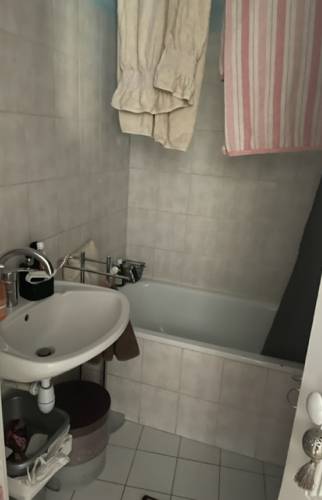 Salle de bain avant rénovation