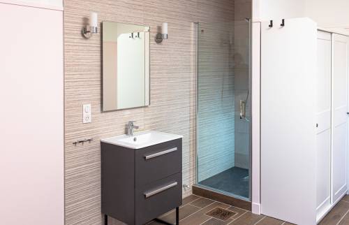 Espace douche chambre rdc