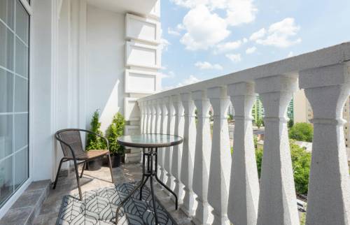Balcon charmant pour un studio dans les Yvelines