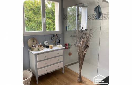 Installation d'une douche à l'italienne en Normandie 