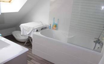 La salle de bain sous les combles