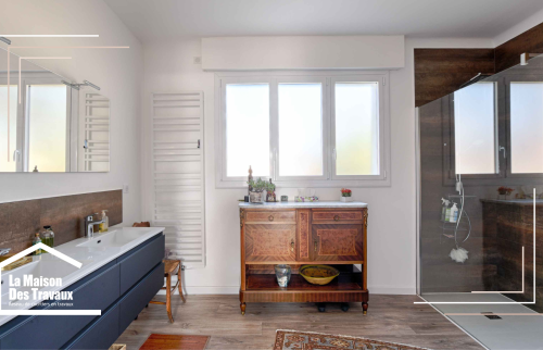 Rénovation de Salle de Bain et Buanderie près de Sainte-Maxime : Durable et Esthétique