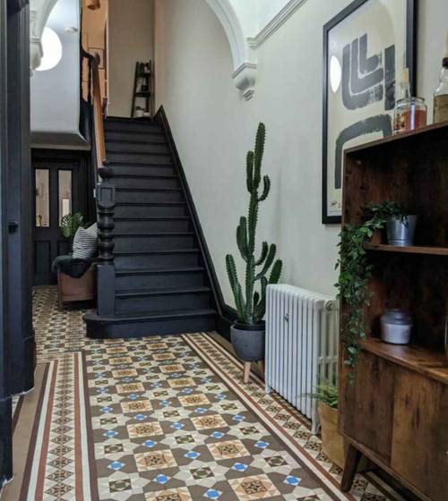 pose de carreaux de ciment - carrelage