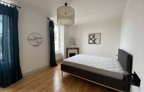 Rénovation-chambre-Saintes