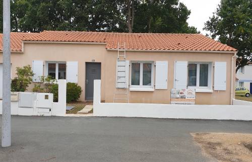 Ancien ravalement de la façade avant
