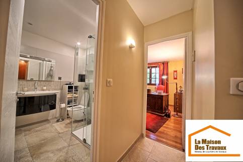 Recloisonnement au rez-de-chaussée pour l'agrandissement de la salle de bain (Varennes-Jarcy 91480)