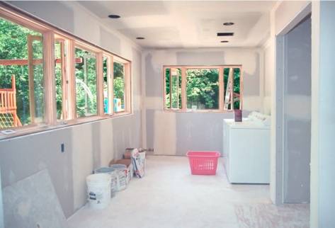 Travaux d'extension bois en cours avec pose de placo - Sainte-Pazanne 44680