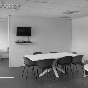 Aménagement et décoration d'une salle détente d'une entreprise - SAINT QUENTIN FALLAVIER (38) - Florian Carret - La Maison Des Architectes