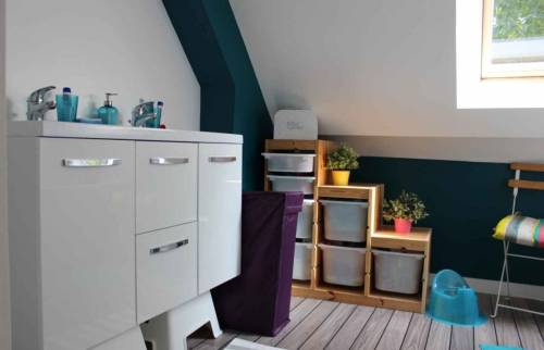 Aménagement combles en chambre et salle de jeux - Quincy- Voisins -