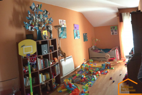 renovation chambre enfant avant