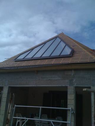 Pose de fenêtre de toit sur-mesure