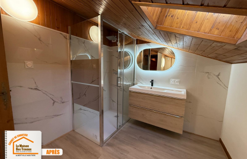 pose sol PVC chalet, rénovation plafond chalet, éclairage LED chalet