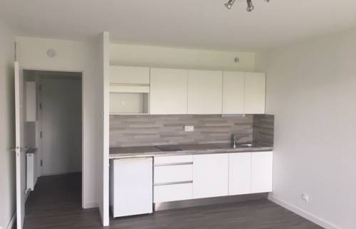 Rénovation d’une maison avec ouverture de la cuisine sur le séjour à Nantes 